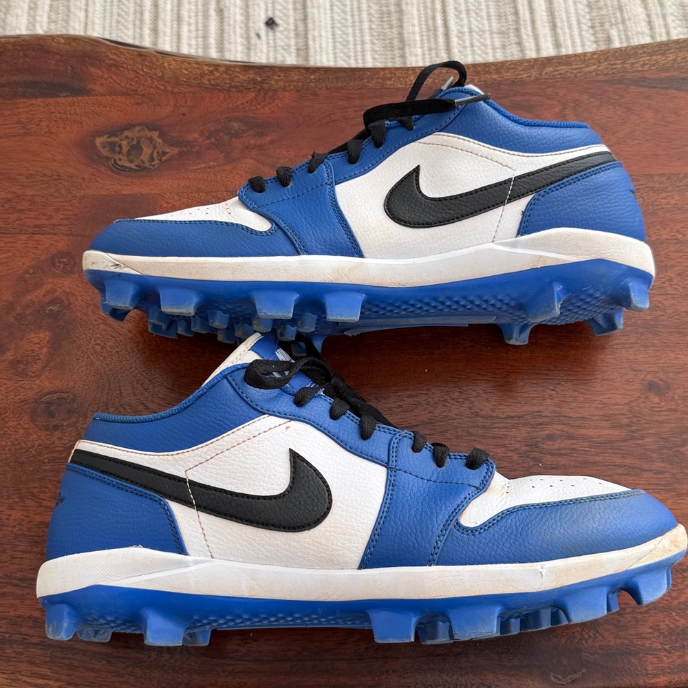 Nike Air Jordan Royal Blue and White Cleats